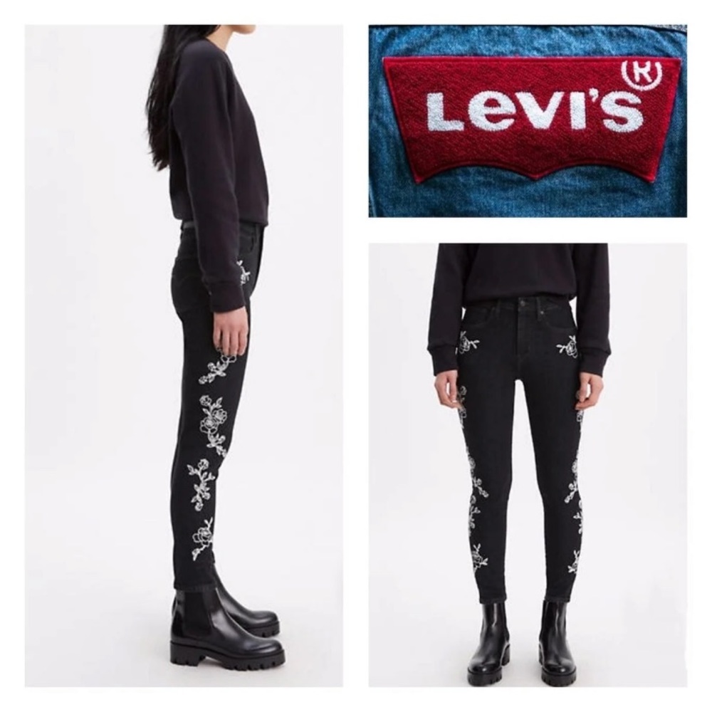 Levi’s High-Rise Floral Embroidered Crop Jeans